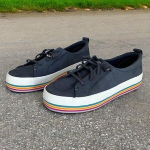 Sperry Top-Sider Women’s Crest Vibe Navy Platform Sneaker, Size 8.5